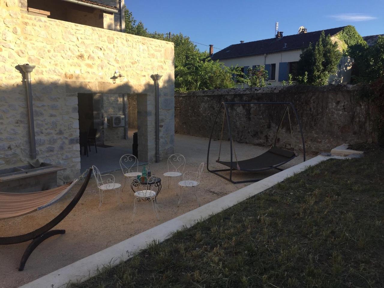 La Maison De Salavas Vallon-Pont-dʼArc Εξωτερικό φωτογραφία